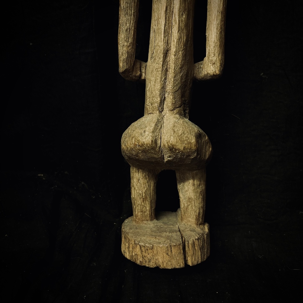 Ancestro femenino Niongom 53cm.