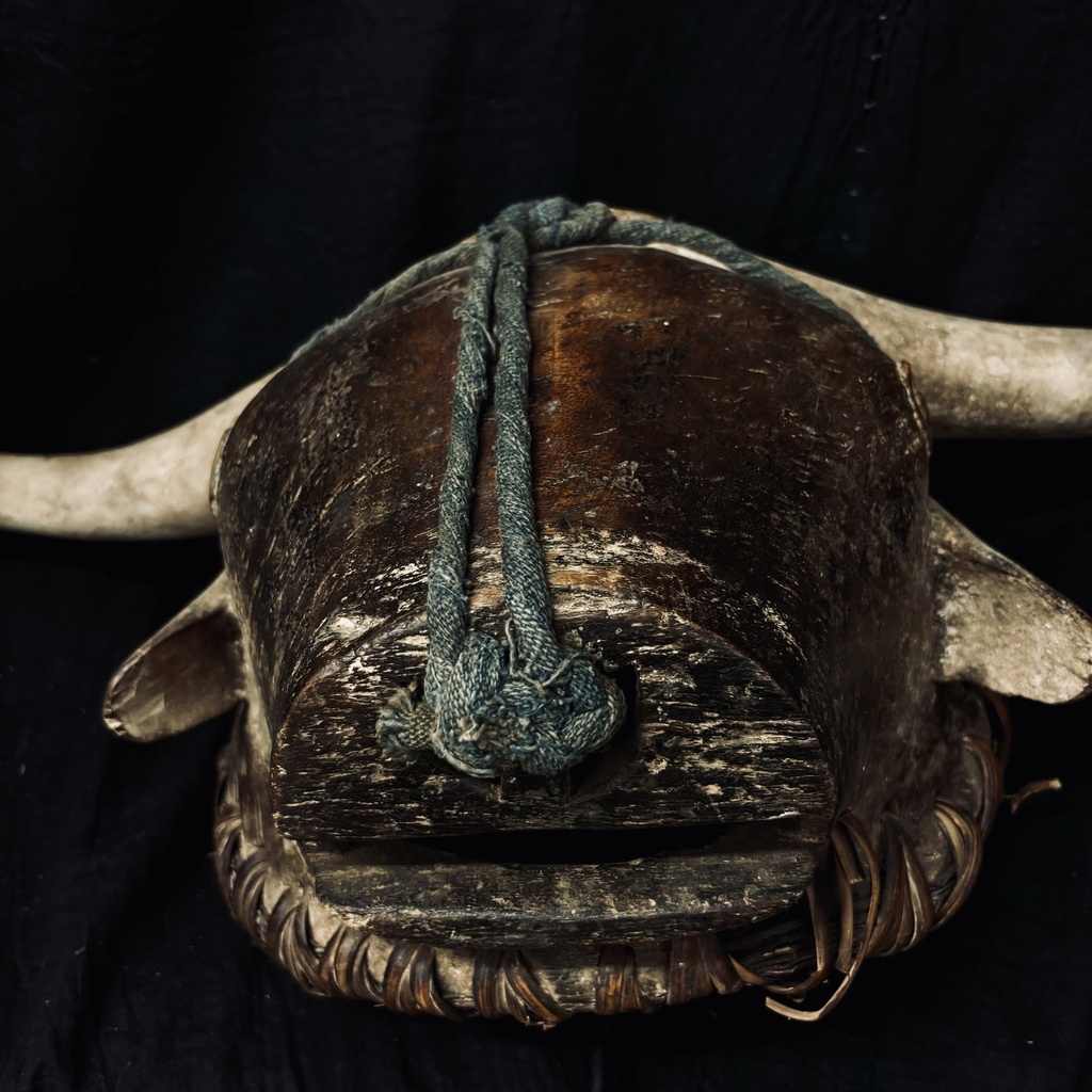 Máscara toro Bijagos Guinea Bissau envergadura 75cm 