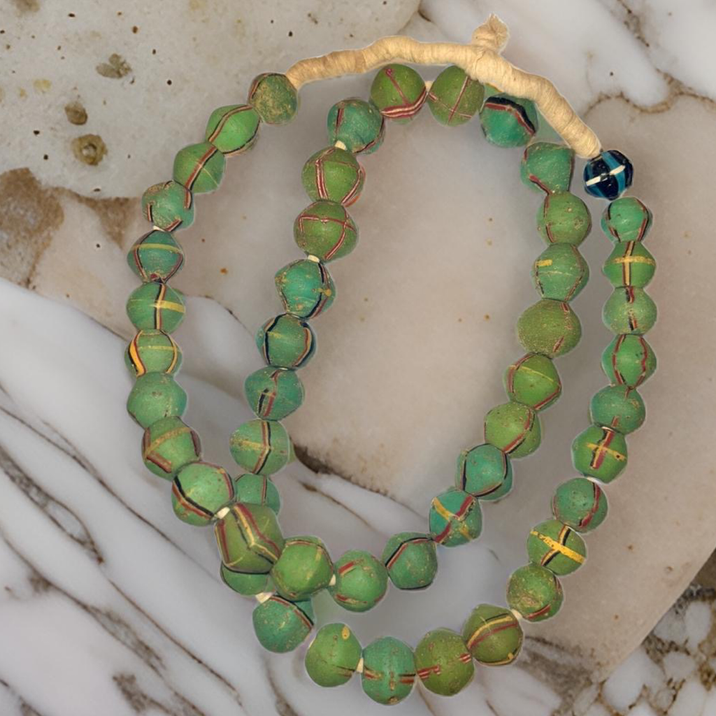 Green Venice king beads